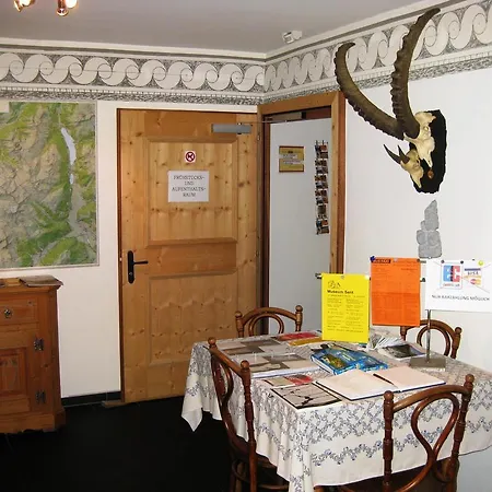 Pensiun Garni Plaz Hotel Scuol
