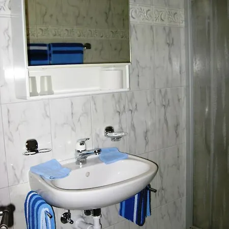 Hotel Pensiun Garni Plaz Scuol