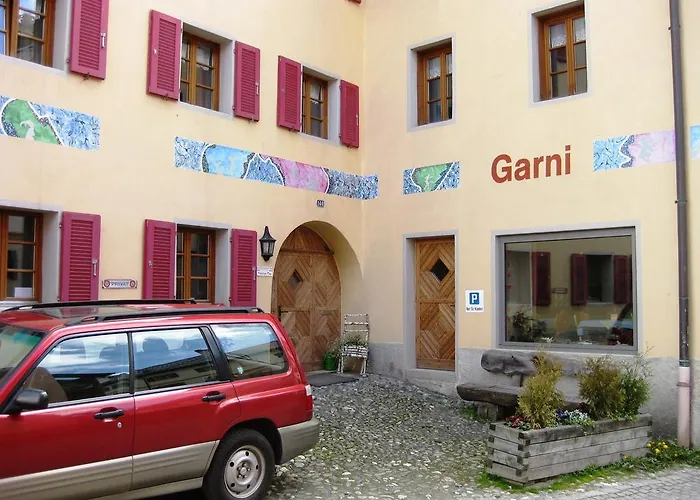 Pensiun Garni Plaz Hotel