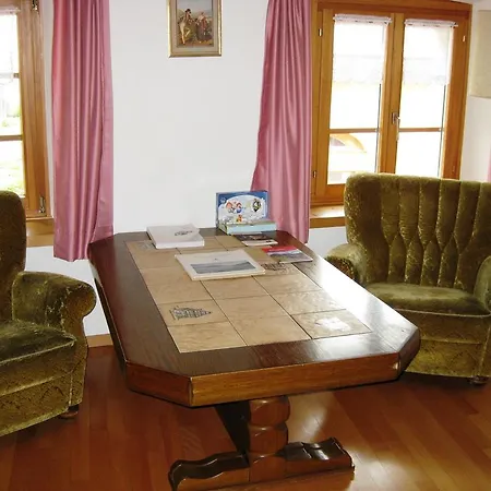 Pensiun Garni Plaz 施库尔