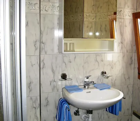 Hotel Pensiun Garni Plaz 2*